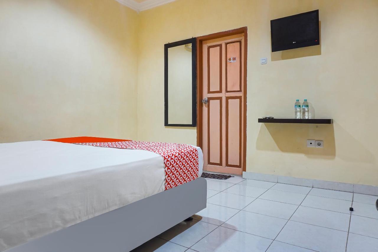 Balangberu Oyo 90923 Makassar Cottage المظهر الخارجي الصورة