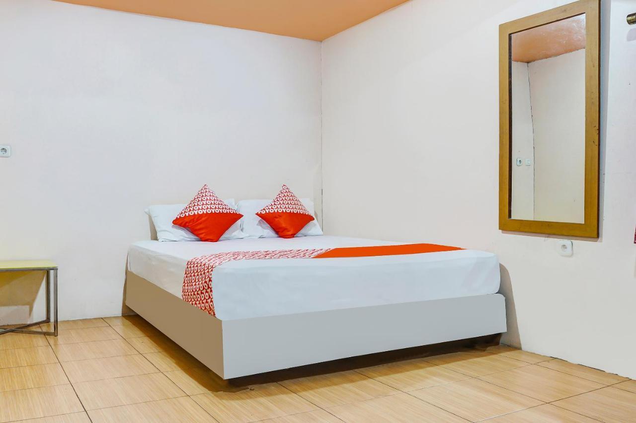 Balangberu Oyo 90923 Makassar Cottage المظهر الخارجي الصورة