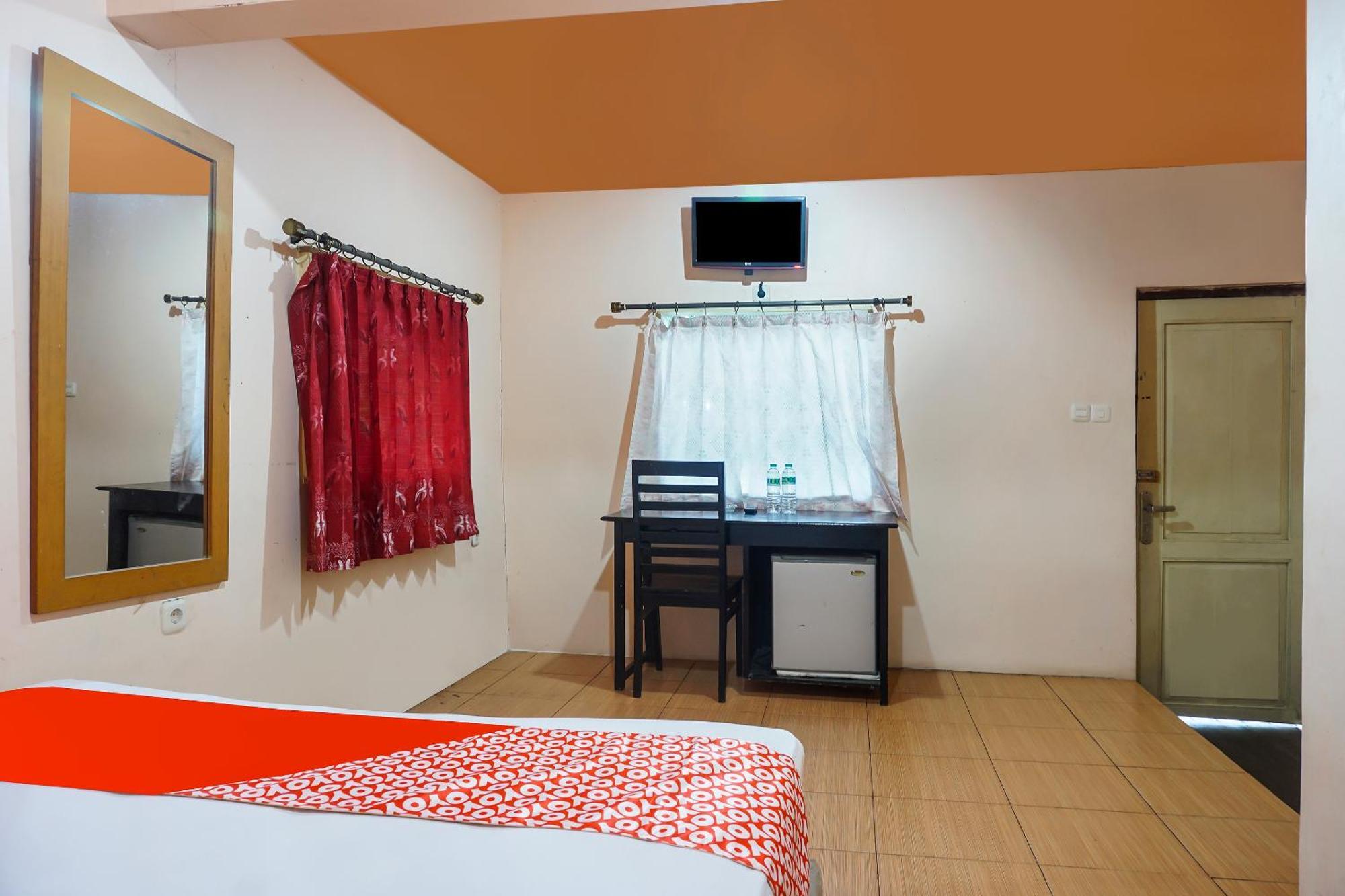 Balangberu Oyo 90923 Makassar Cottage المظهر الخارجي الصورة