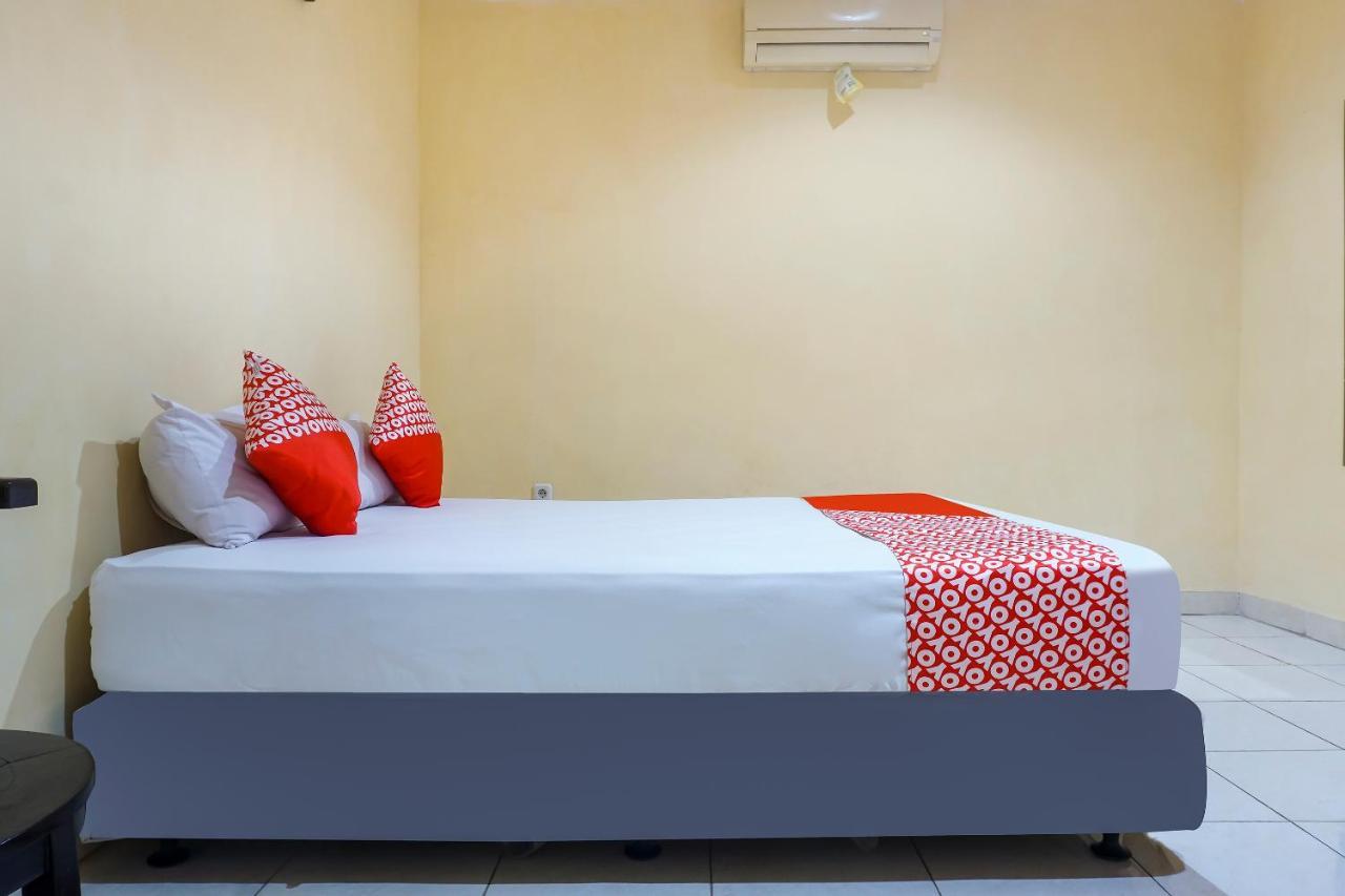 Balangberu Oyo 90923 Makassar Cottage المظهر الخارجي الصورة