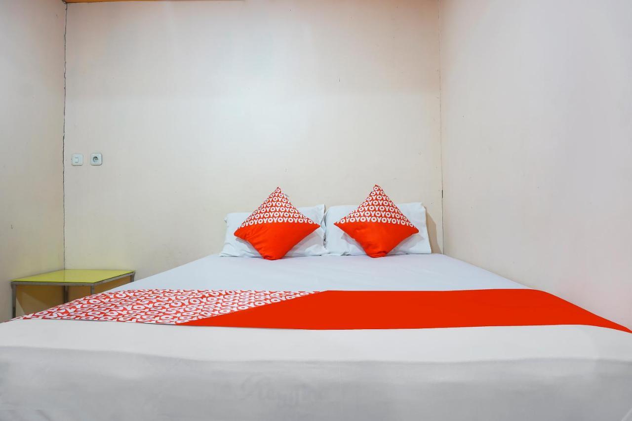 Balangberu Oyo 90923 Makassar Cottage المظهر الخارجي الصورة